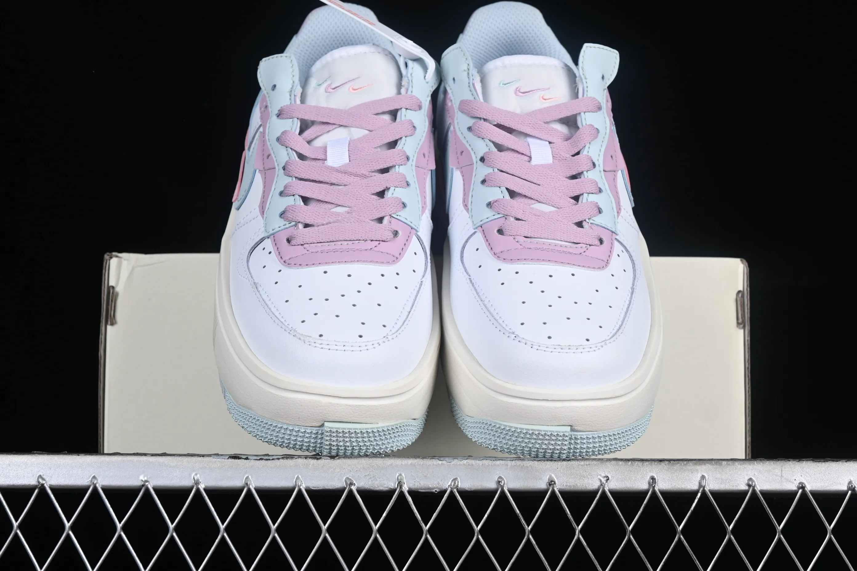 All categories Nk Air Force 1 Air Force series Nk Air Force 1 Fontanka Air Force low-top Nk Air Force 1 Fontanka new fashion style moon-colored pink Air Force 1 low-top casual sneakers CW6688-603